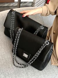 “Découvrez le Charme du Sac à Bandoulière Femme Sac à Main Croisé Noir/Grise – Charlotte: Un Accessoire de Mode Incontournable”